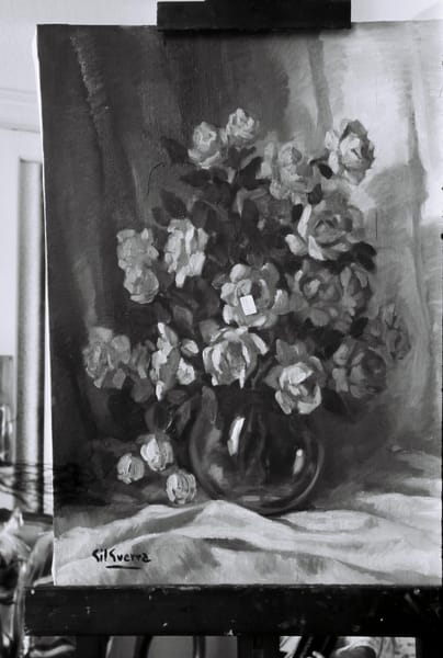 Rosas en jarrón