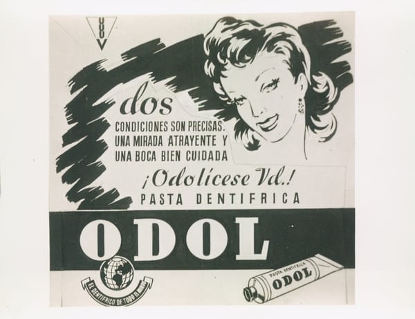 Odol — dos condiciones son precisas: una mirada atrayente y una boca bien cuidada